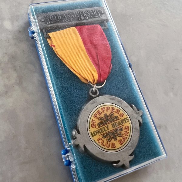 SGT PEPPERS MEDAL